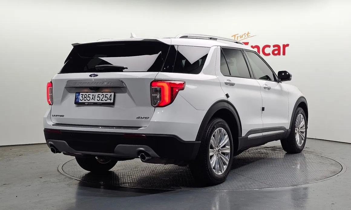 Ford Explorer 2023 из KR, фото 5