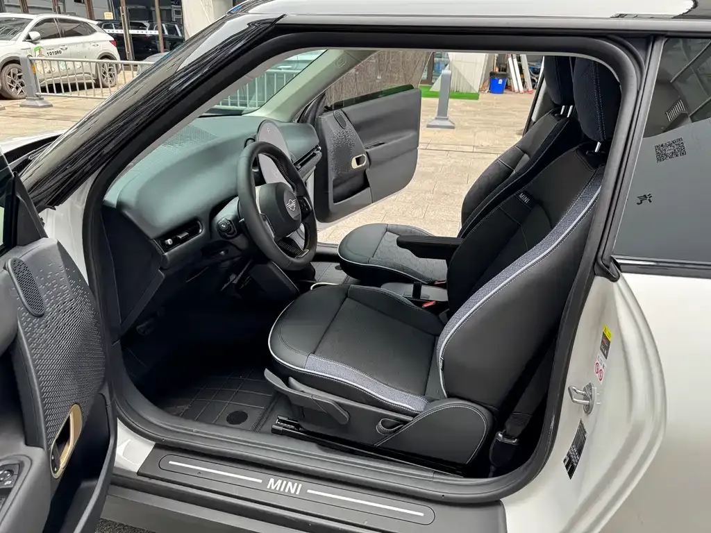 MINI Cooper EV 2025 из CN, фото 10