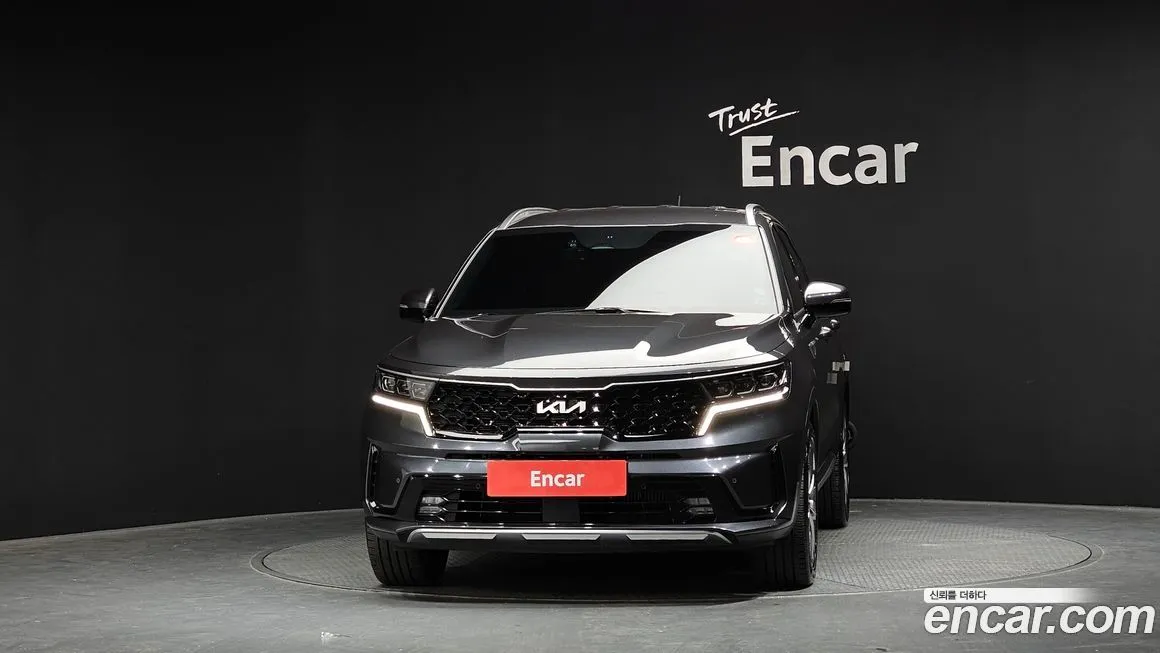 Kia Sorento 2023 из KR, фото 2
