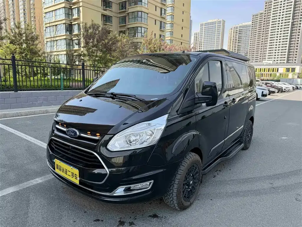Ford Tourneo