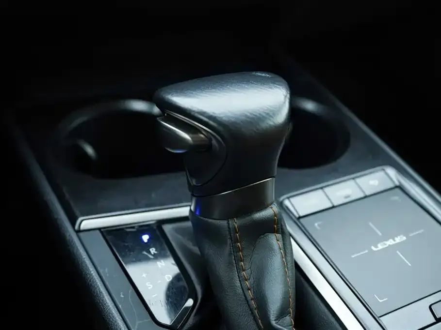Lexus UX 2021 из CN, фото 7