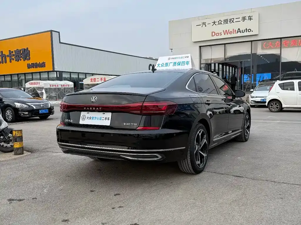 Volkswagen Passat — фото 9