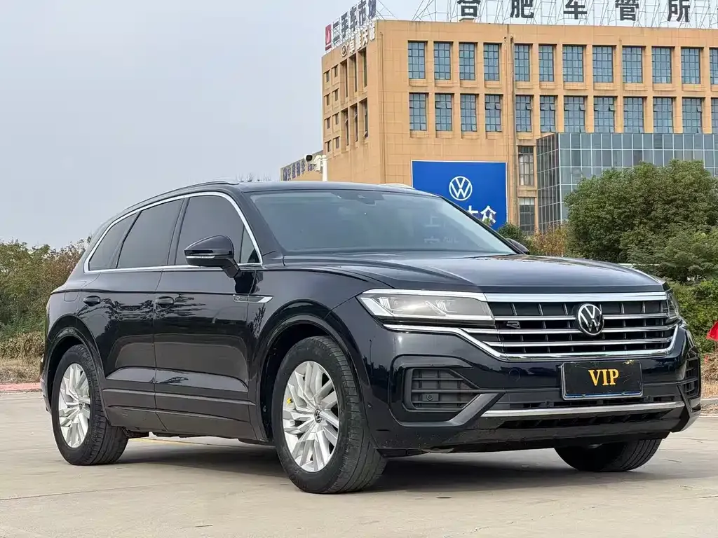 Volkswagen Touareg 2022 из CN, фото 8