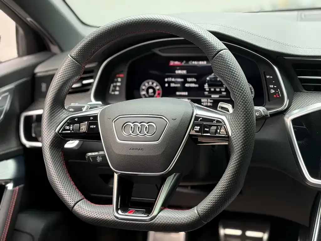 Audi RS 6 2021 из CN, фото 7