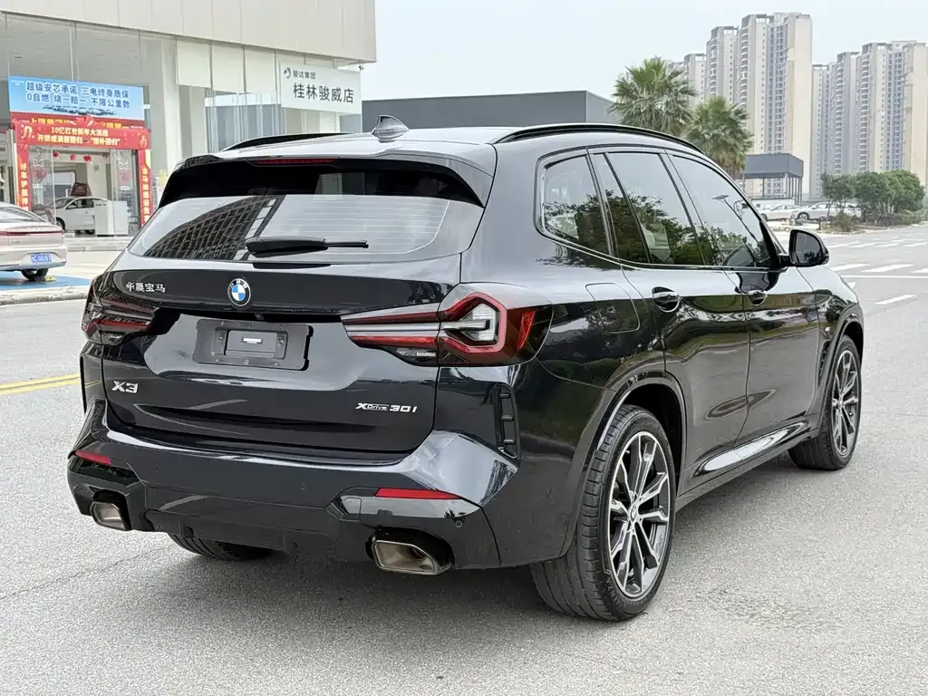 BMW X3 — фото 9