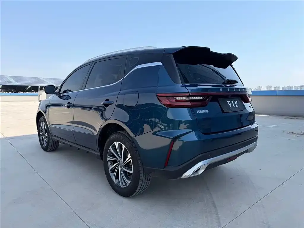 Geely Vision X6 — фото 6
