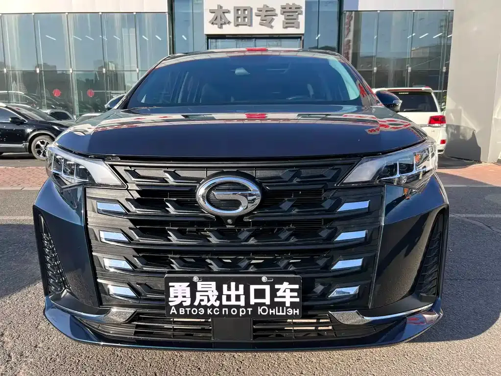 GAC Motor Trumpchi M6 — фото 5