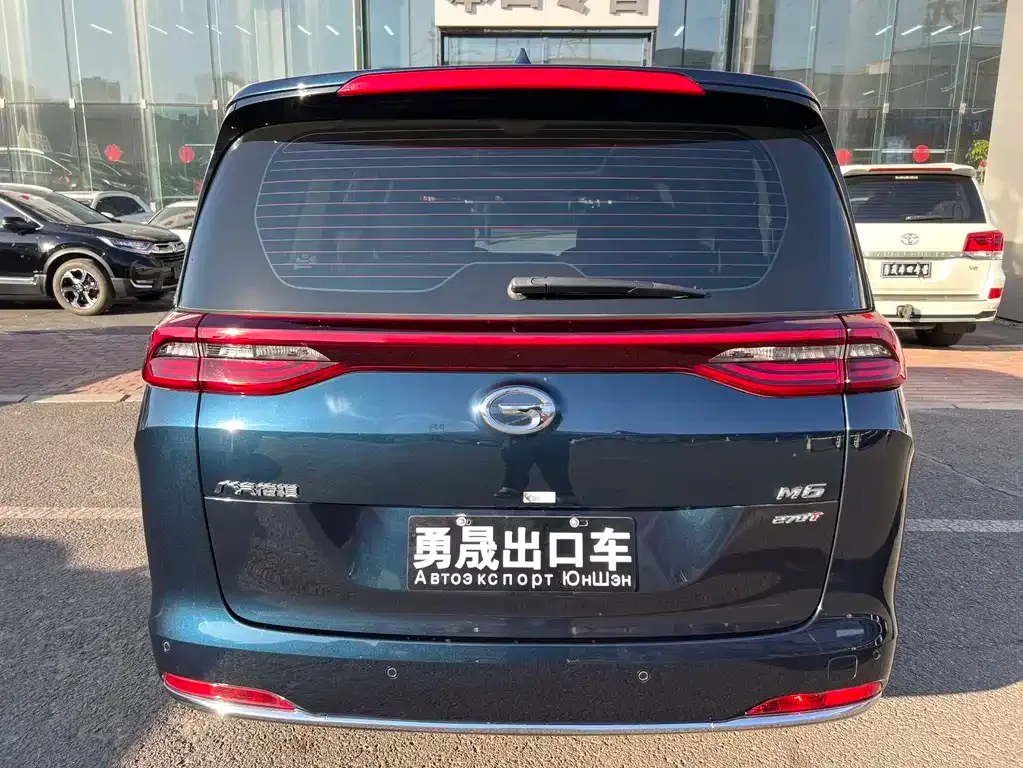 GAC Motor Trumpchi M6 — фото 10