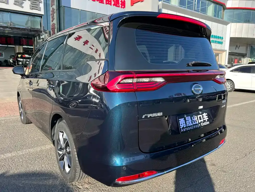 GAC Motor Trumpchi M6 — фото 8