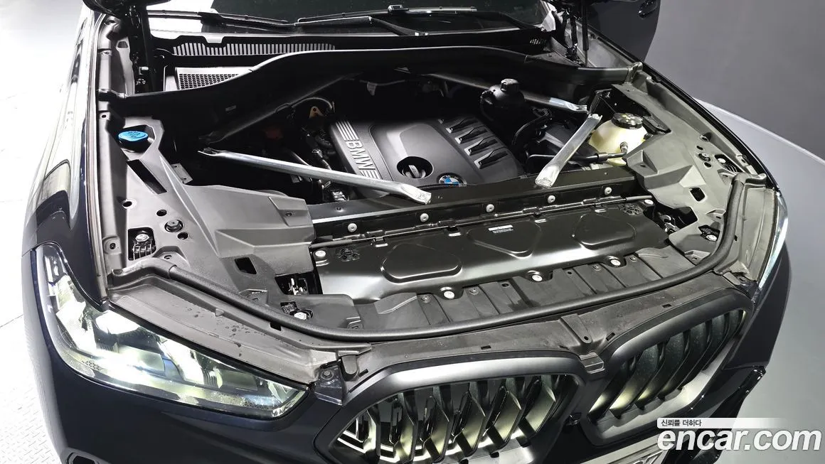 BMW X6 2025 из KR, фото 8