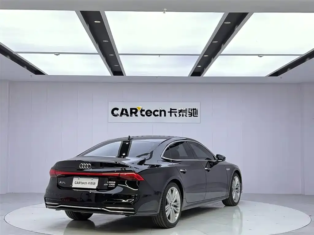 Audi A7L — фото 3