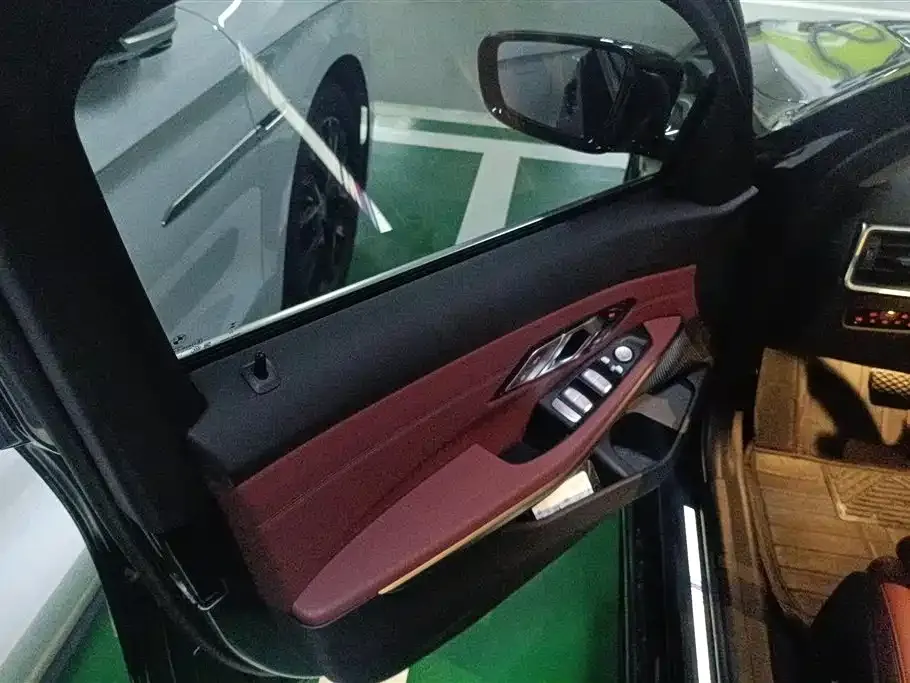 BMW 3 Series — фото 10