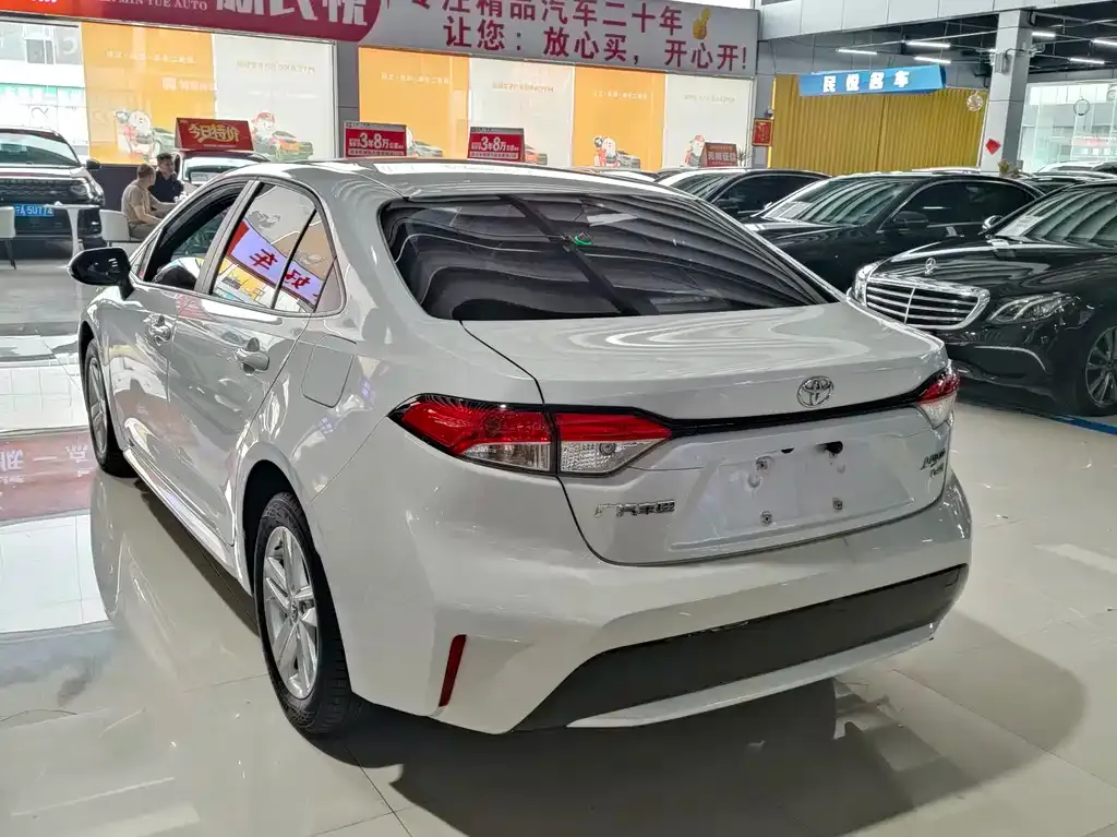 Toyota Levin — фото 10