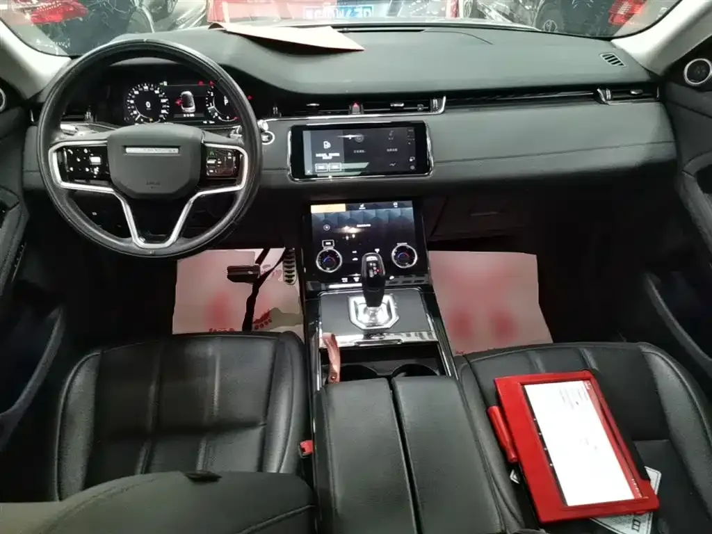 Land Rover Evoque — фото 8