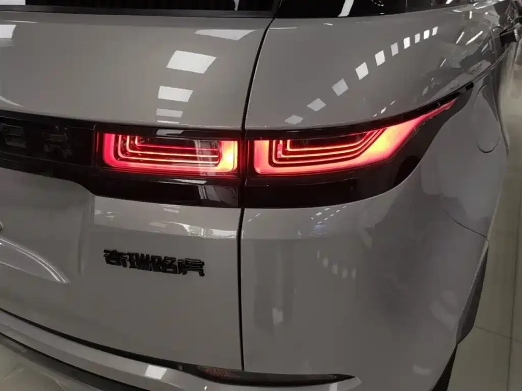 Land Rover Evoque — фото 2