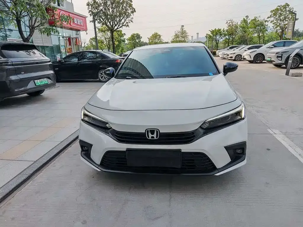 Honda Civic — фото 7