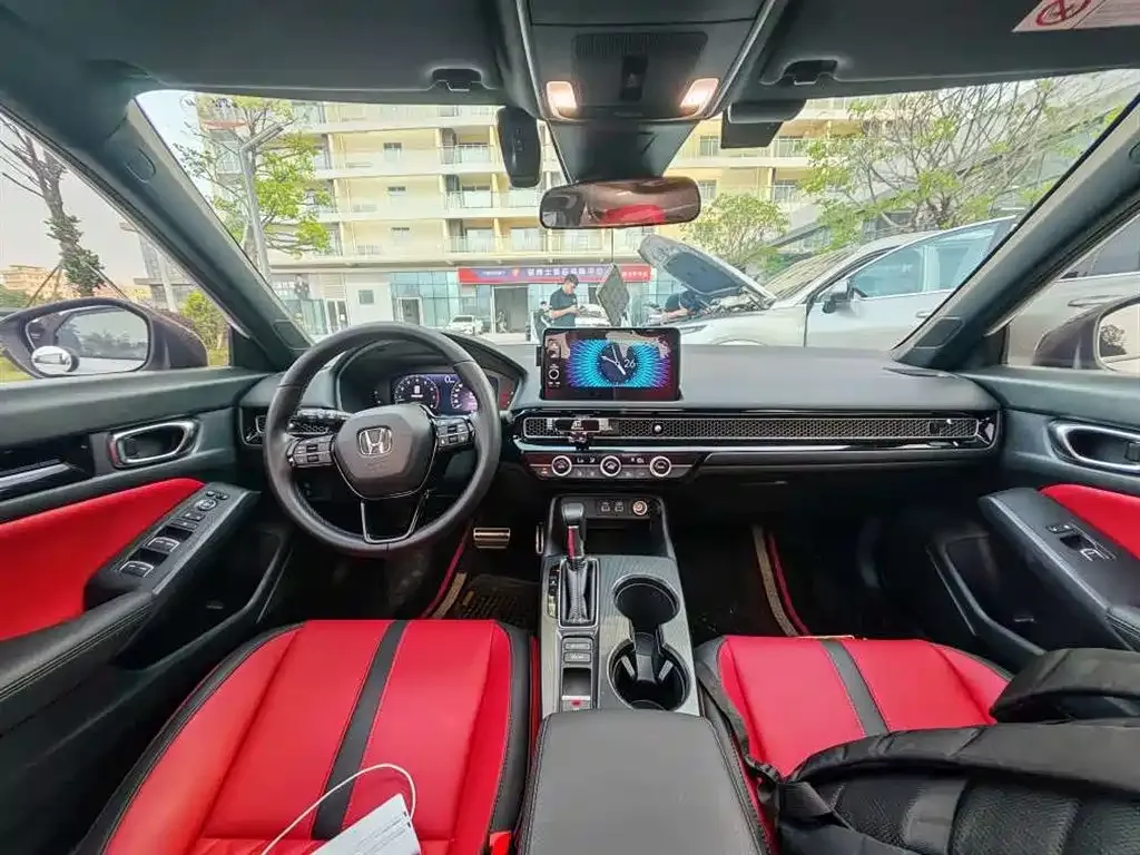 Honda Civic — фото 9