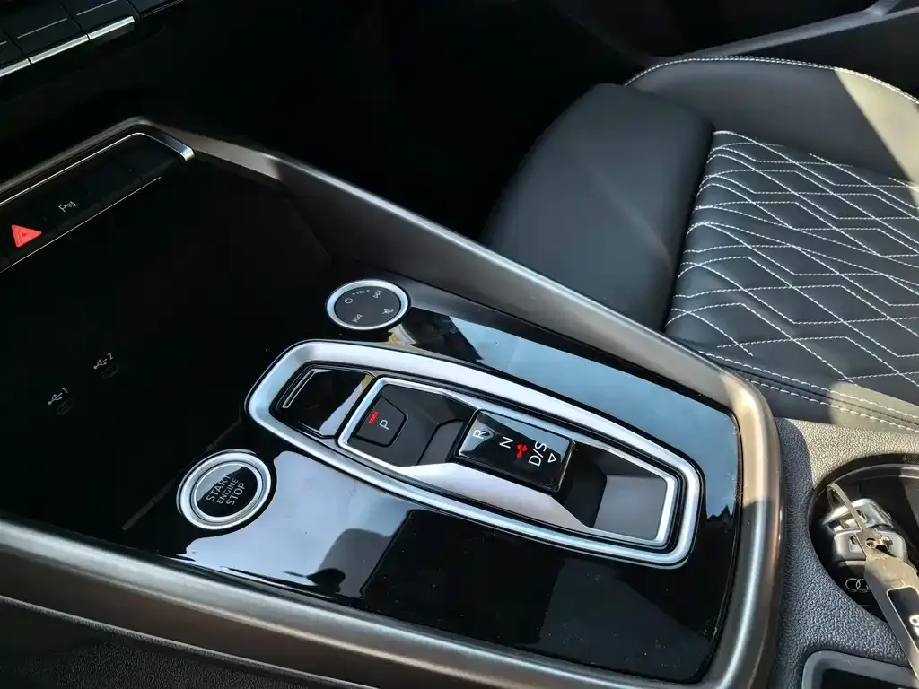 Audi A3 — фото 6