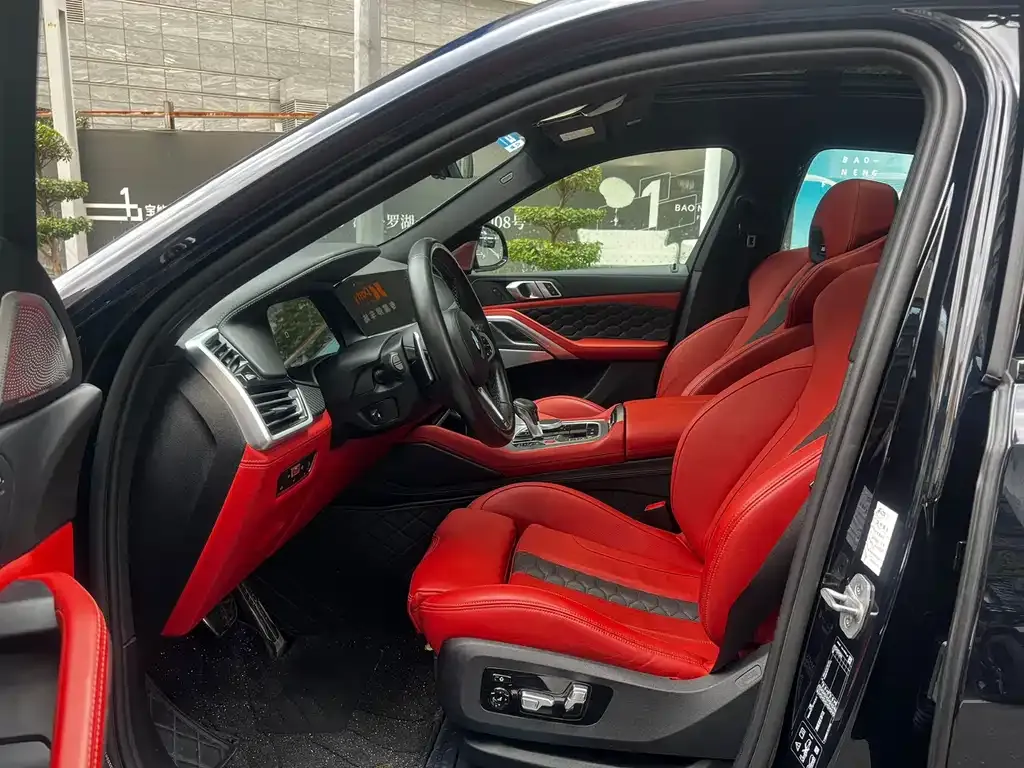 BMW X6 M 2022 из CN, фото 5