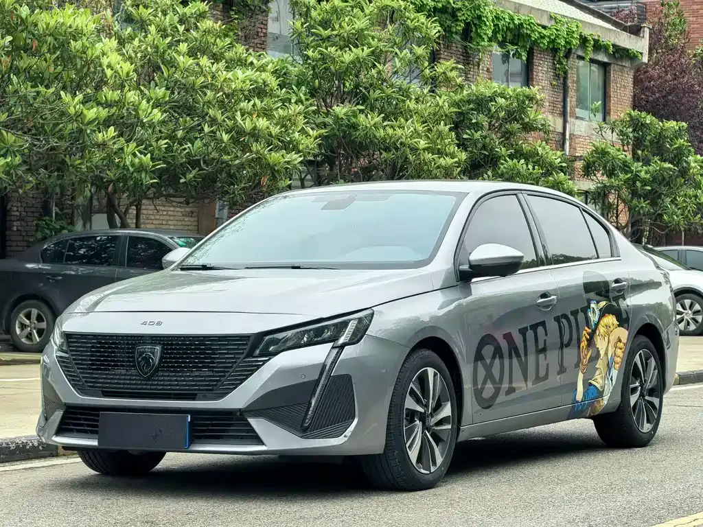 Peugeot 408