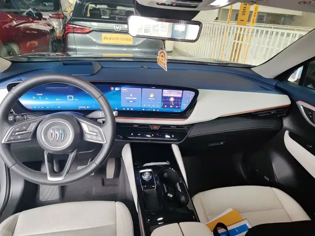 Buick Envision Plus — фото 7