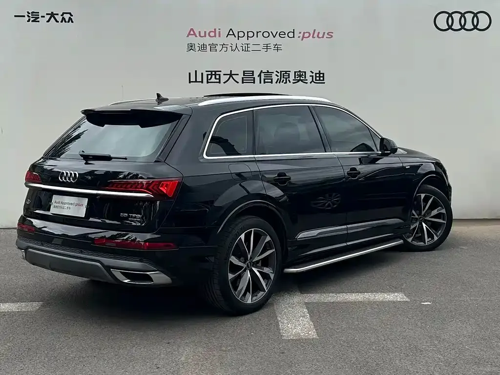 Audi Q7 — фото 2