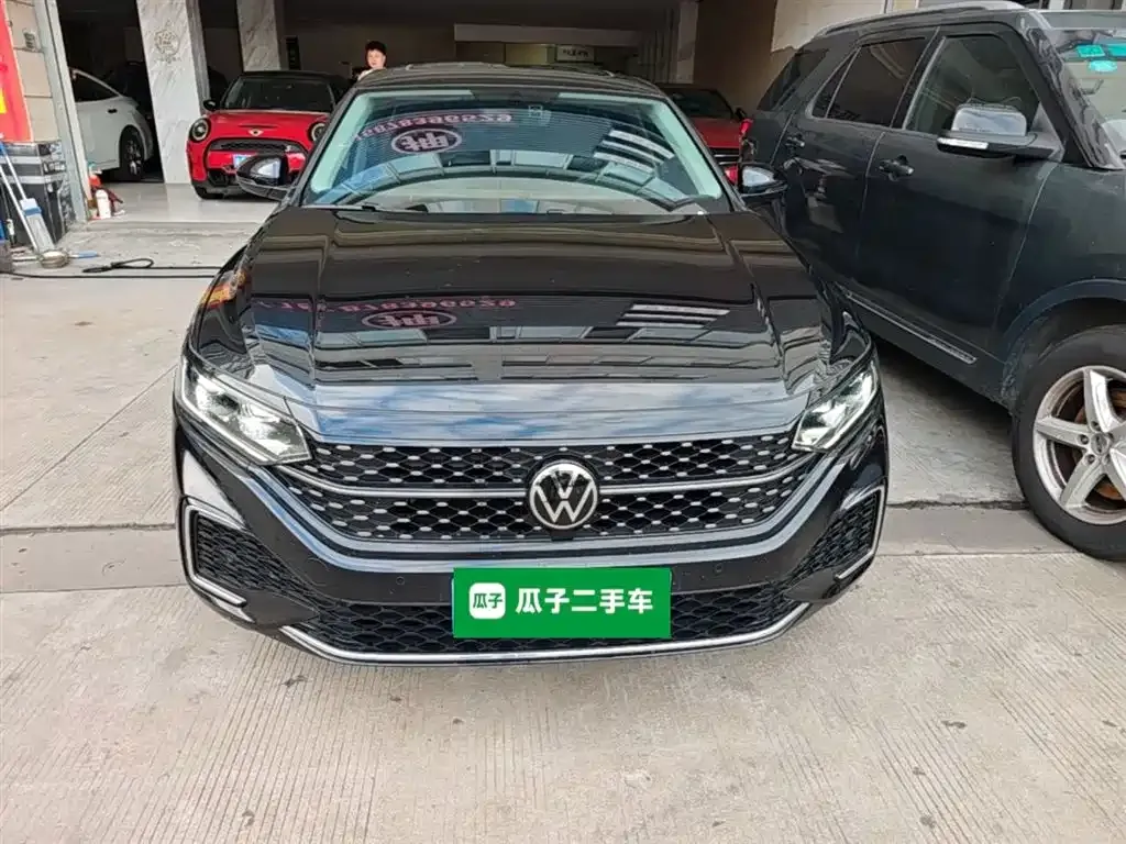 Volkswagen Passat — фото 10