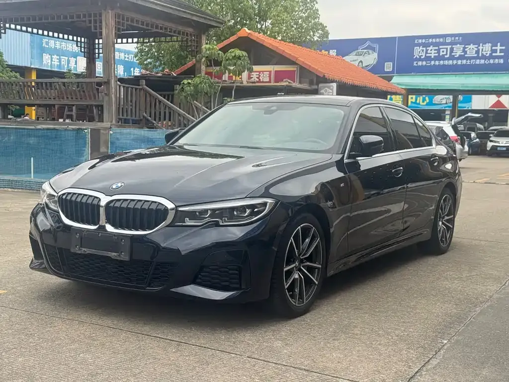 BMW 3 Series — фото 1