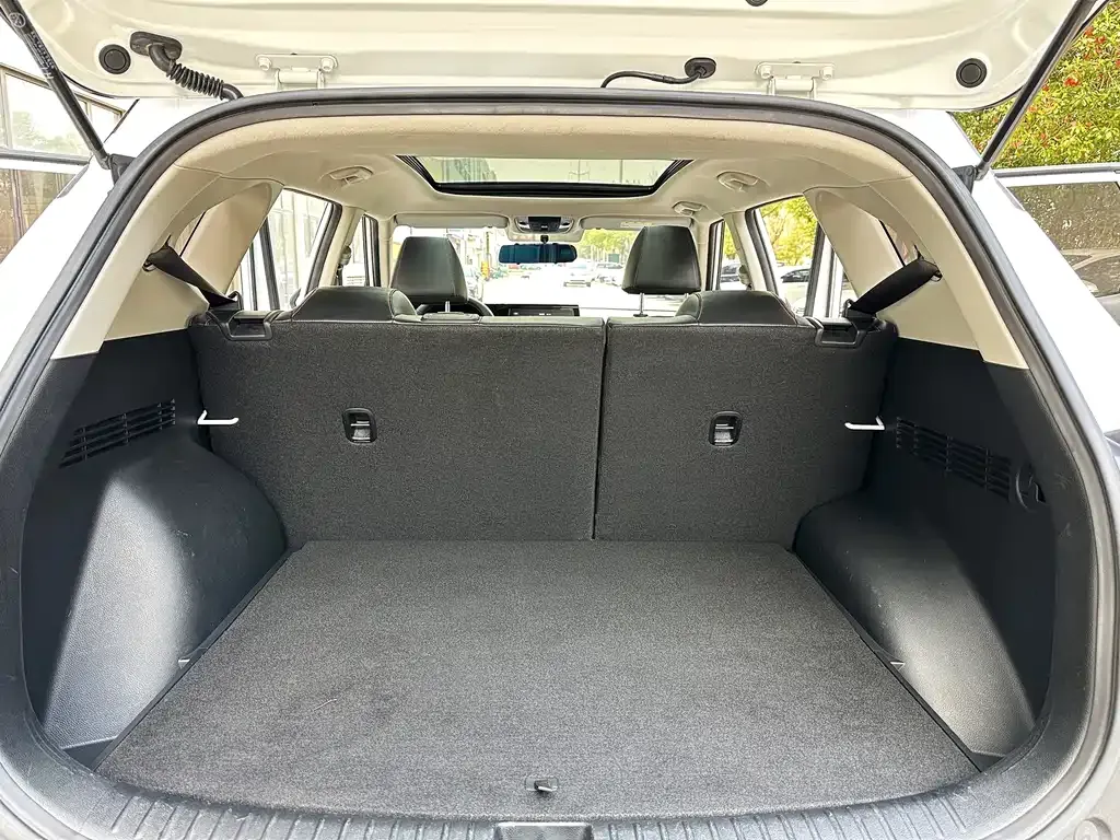 Kia KX3 2021 из CN, фото 2