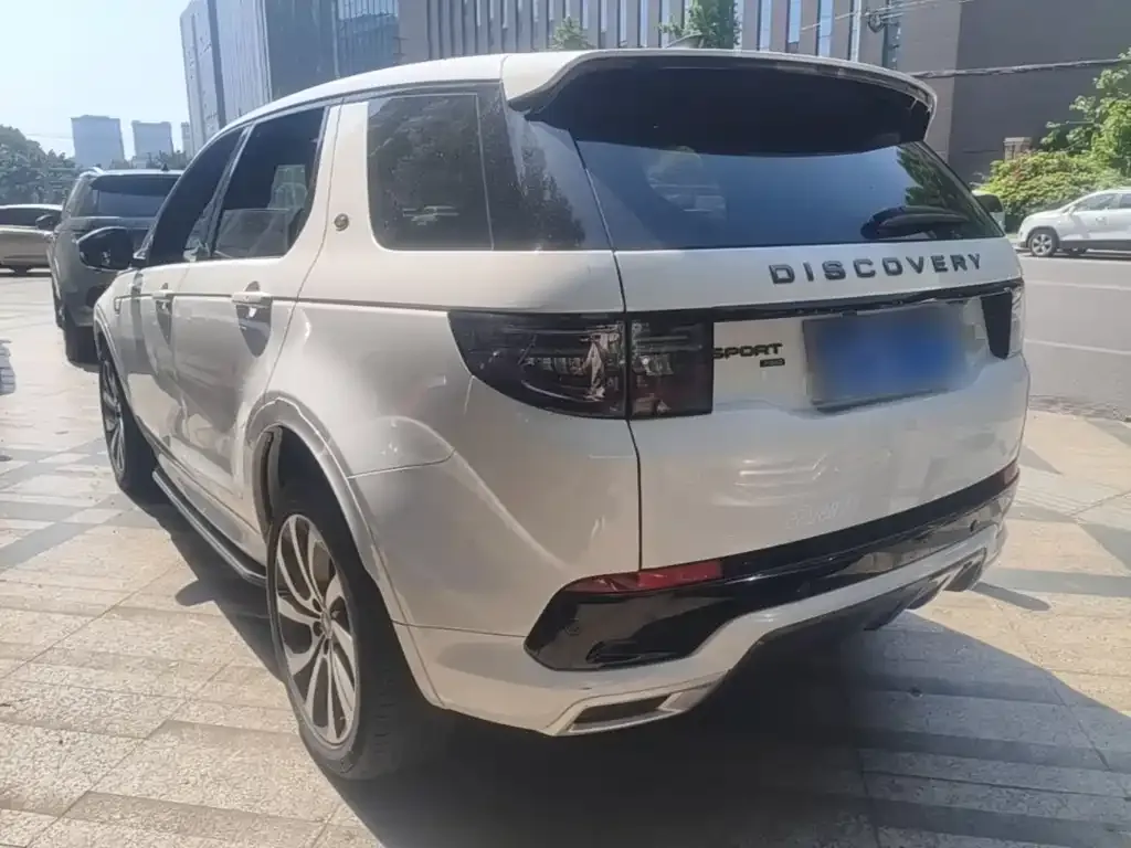 Land Rover Discovery Sport — фото 8
