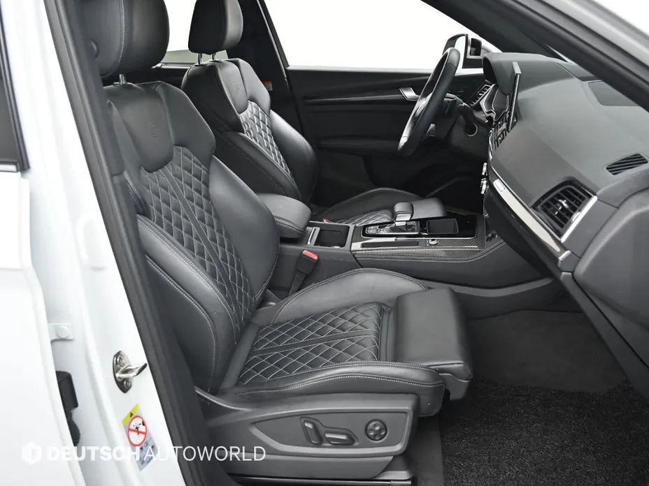 Audi SQ5 2021 из KR, фото 5