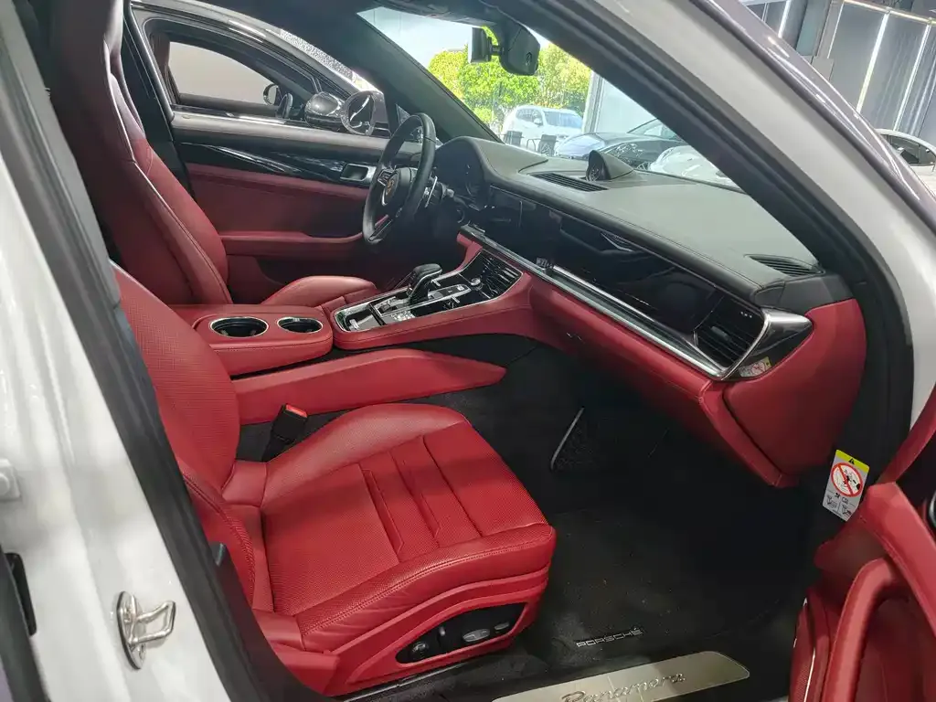 Porsche Panamera 2024 из CN, фото 2