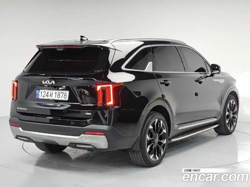 Kia Sorento — фото 10