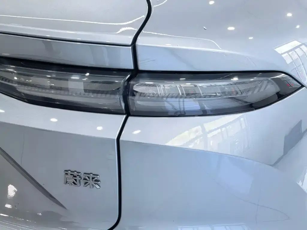 NIO EC6 — фото 5