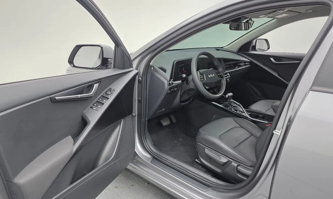 Kia Niro 2025 из KR, фото 10