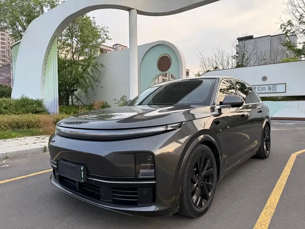 Li Auto L7
