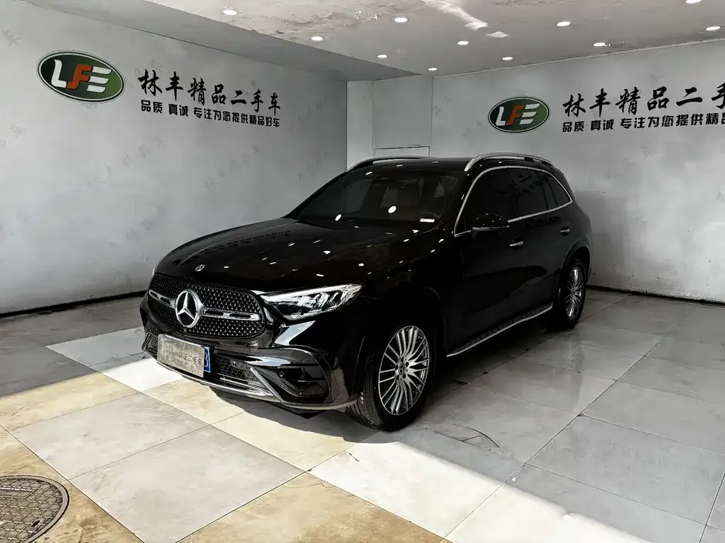 Mercedes-Benz GLC — фото 1