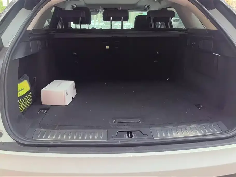 Land Rover Velar 2021 из CN, фото 2