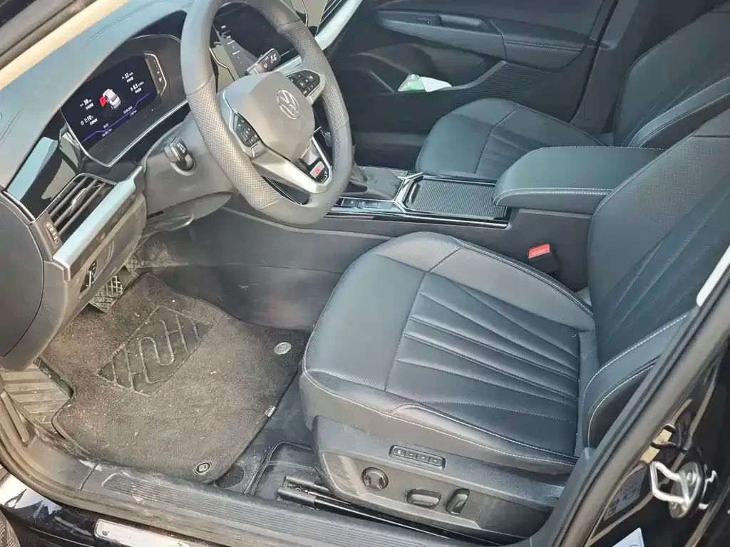 Volkswagen Passat — фото 7