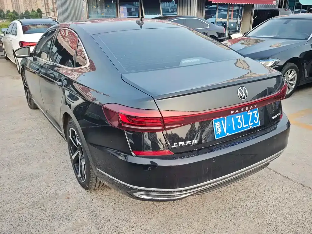 Volkswagen Passat — фото 3