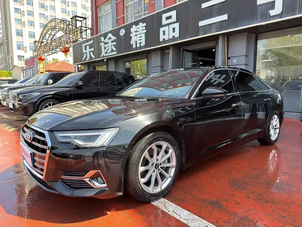 Audi A6L — фото 10