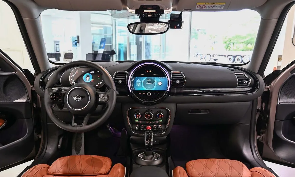 Mini Clubman — фото 10