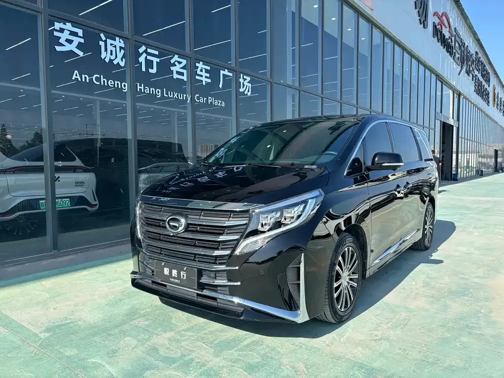 GAC Motor Trumpchi M8 — фото 1