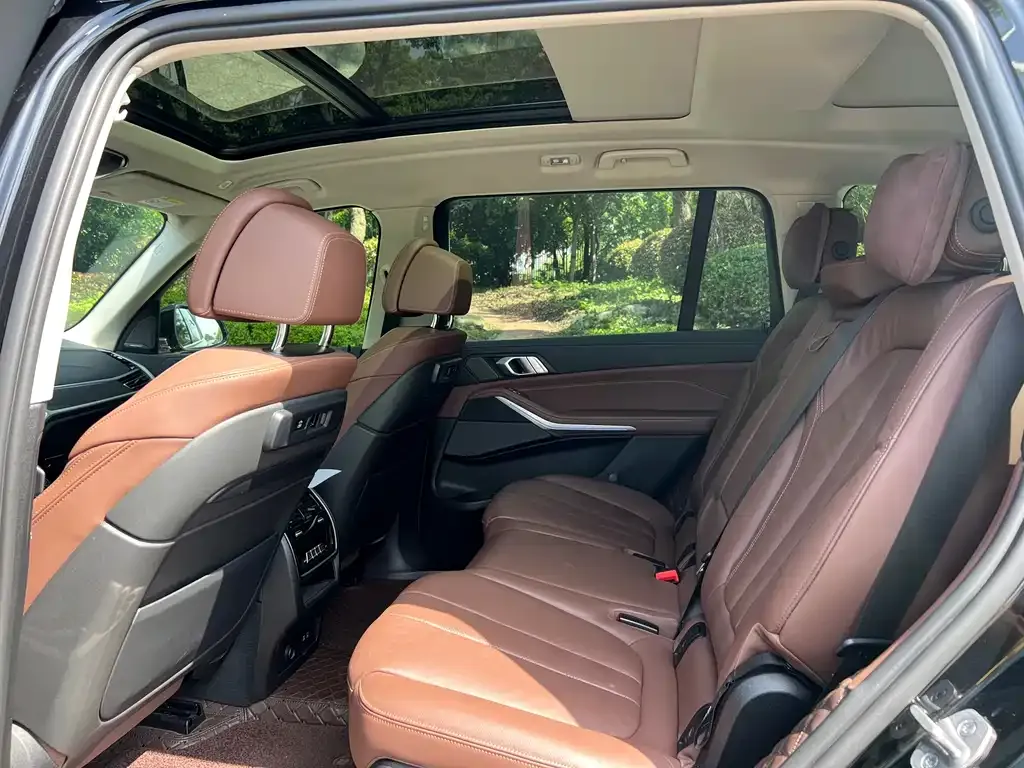 BMW X7 2021 из CN, фото 4