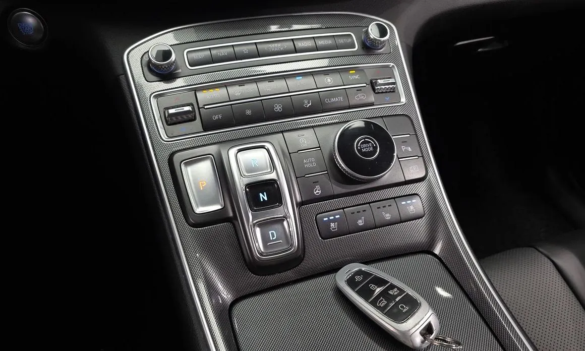 Hyundai Santafe — фото 9