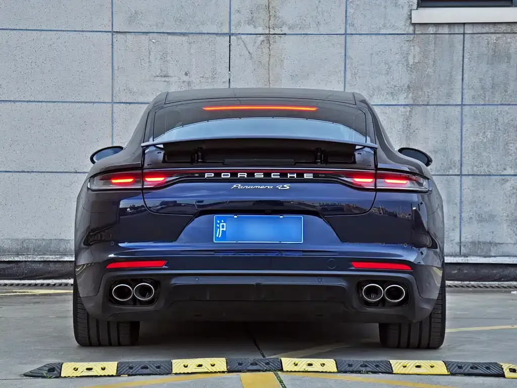 Porsche Panamera — фото 4