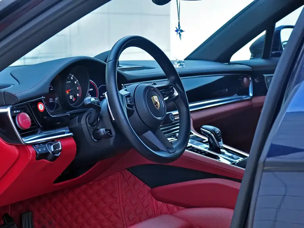 Porsche Panamera — фото 10