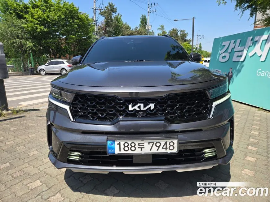 Kia Sorento — фото 10