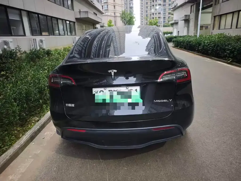 Tesla Model Y 2022 из CN, фото 9