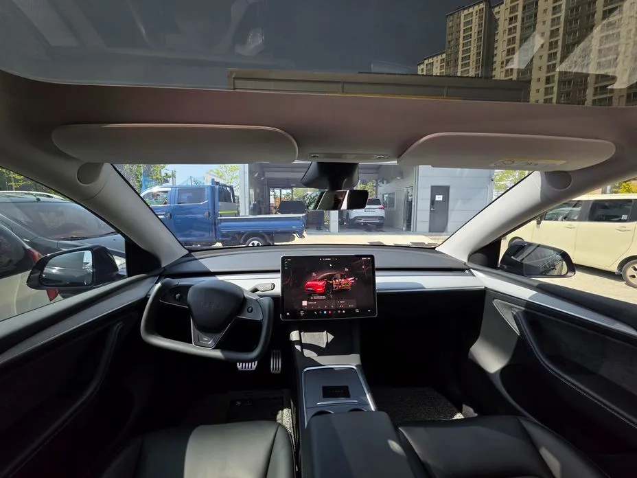 Tesla Model Y 2024 из KR, фото 8